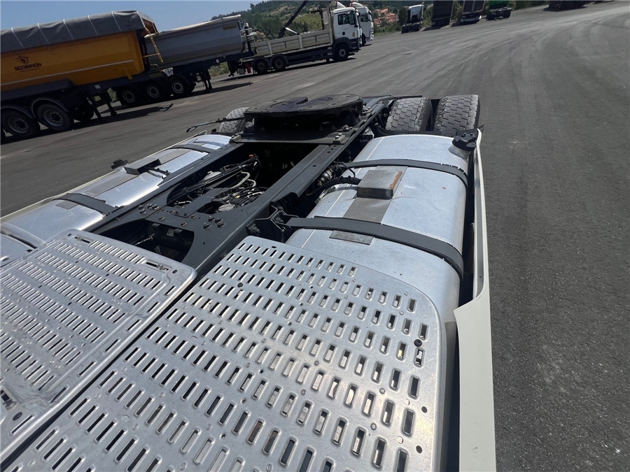 شاحنة جرار DAF XF 480 FT: صور 10