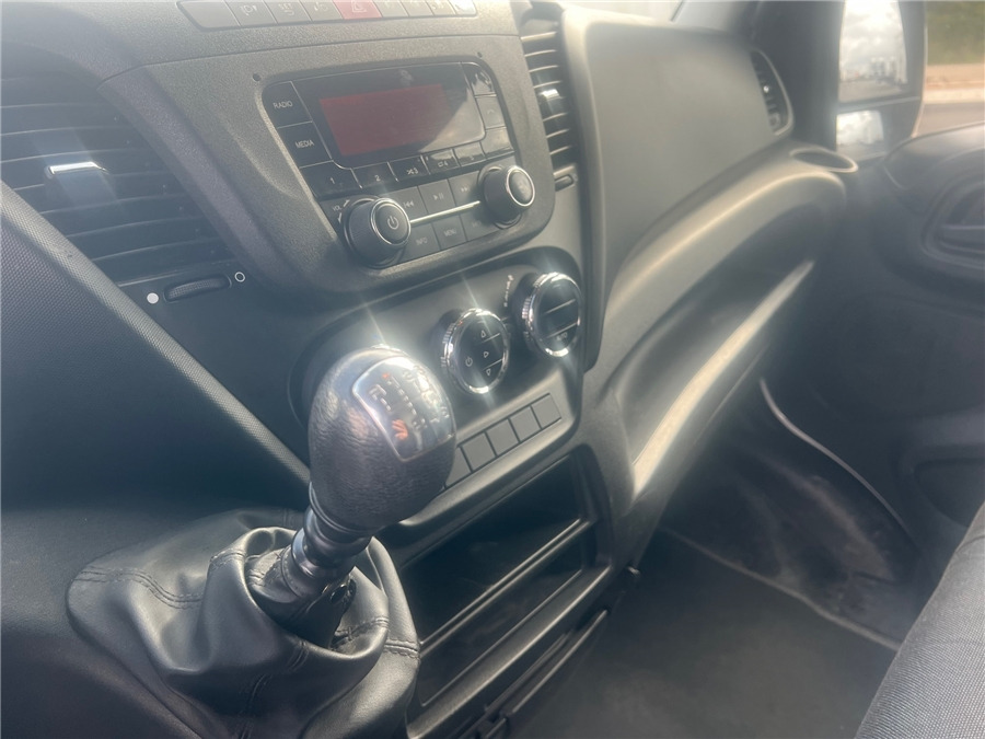 Iveco 35S16 إيجار Iveco 35S16: صور 14