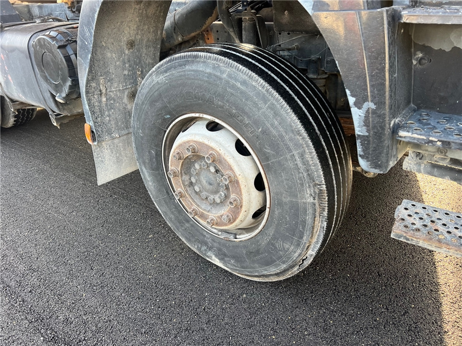 شاحنة خلاطة خرسانة MAN 26.314: صور 8