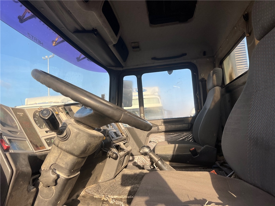 شاحنة خلاطة خرسانة MAN 26.314: صور 6