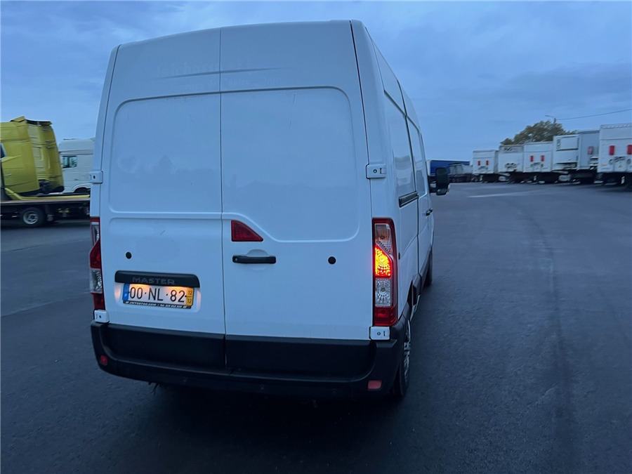 Renault Master - الشاحنات الصغيرة المبردة: صور 5 Renault Master - الشاحنات الصغيرة المبردة: صور 5