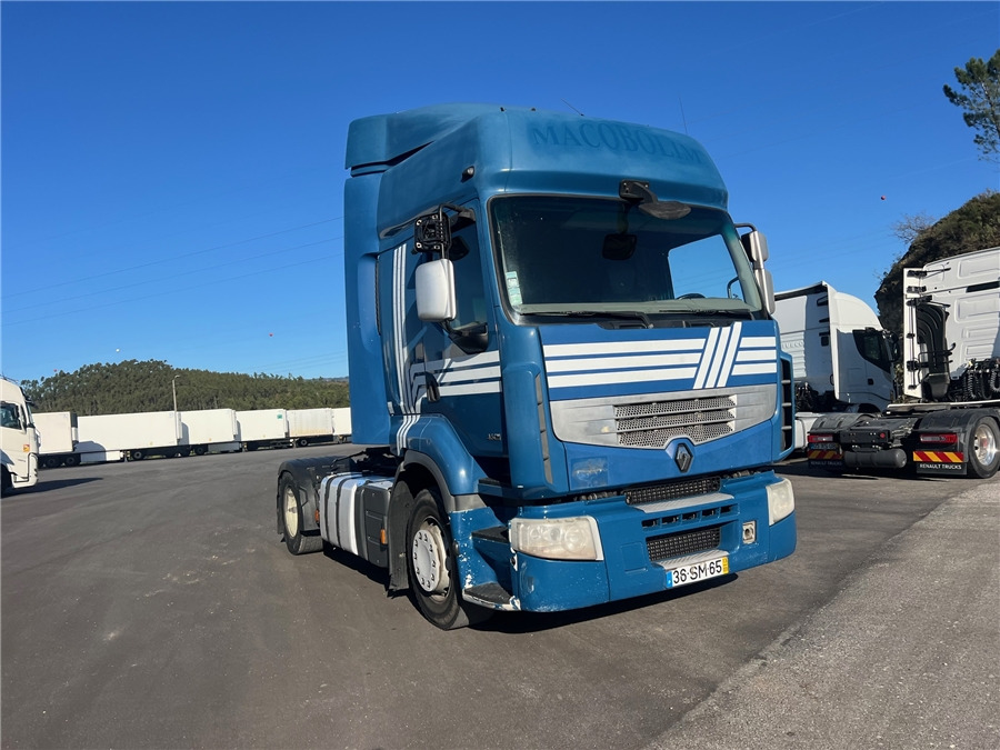 Renault PREMIUM RETARDER - شاحنة جرار: صور 1 Renault PREMIUM RETARDER - شاحنة جرار: صور 1
