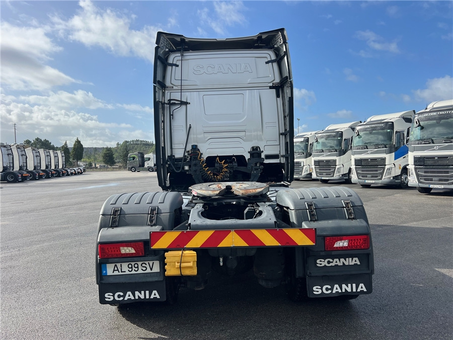 Scania R450 - شاحنة جرار: صور 5 Scania R450 - شاحنة جرار: صور 5