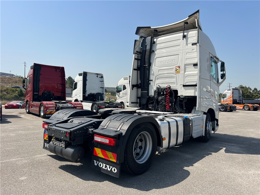 Volvo FH 460 /RETARDER - شاحنة جرار: صور 4 Volvo FH 460 /RETARDER - شاحنة جرار: صور 4