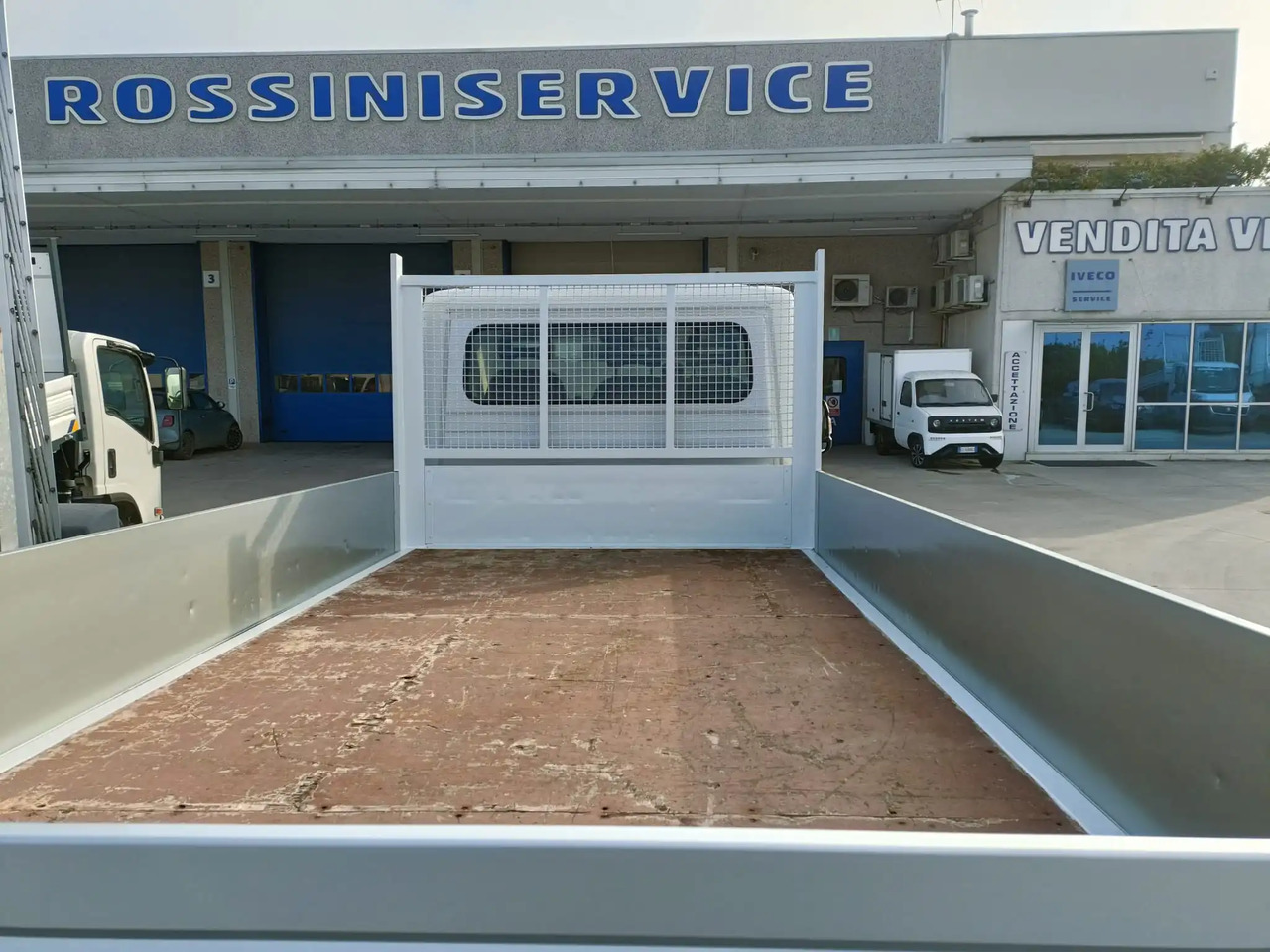 الشاحنات الصغيرة المسطحة FIAT DUCATO 35 L2H1: صور 7