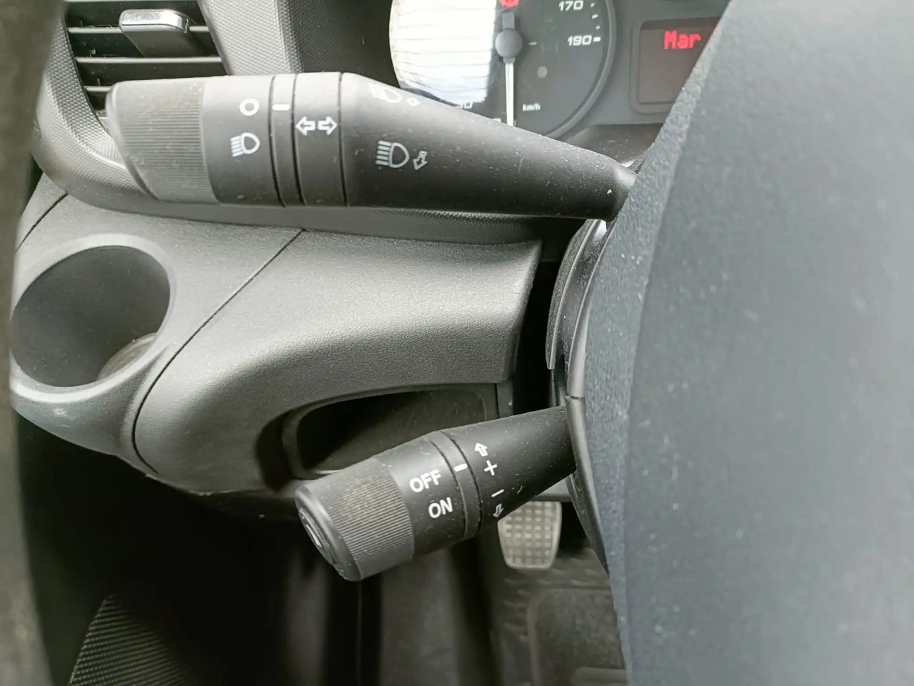 قلاب صغير IVECO DAILY 35C12 RIBALTABILE: صور 7 قلاب صغير IVECO DAILY 35C12 RIBALTABILE: صور 7