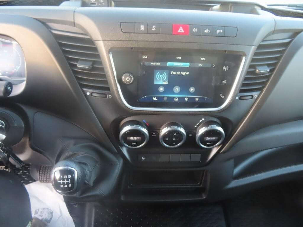 IVECO DAILY 35C16 3000 cc KM 0 - الشاحنات الصغيرة صندوق مغلق: صور 3 IVECO DAILY 35C16 3000 cc KM 0 - الشاحنات الصغيرة صندوق مغلق: صور 3