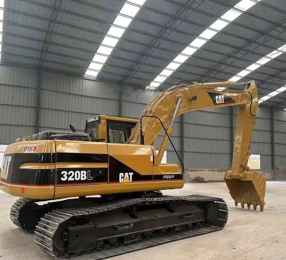 Caterpillar 320BL - حفارات زحافة: صور 4 Caterpillar 320BL - حفارات زحافة: صور 4