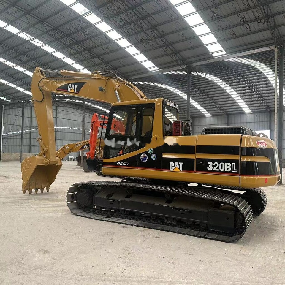 Caterpillar 320BL - حفارات زحافة: صور 2 Caterpillar 320BL - حفارات زحافة: صور 2