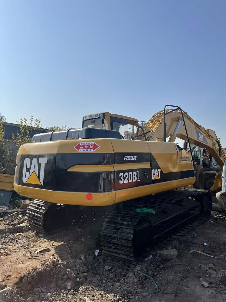 Caterpillar 320BL - حفارات زحافة: صور 1 Caterpillar 320BL - حفارات زحافة: صور 1