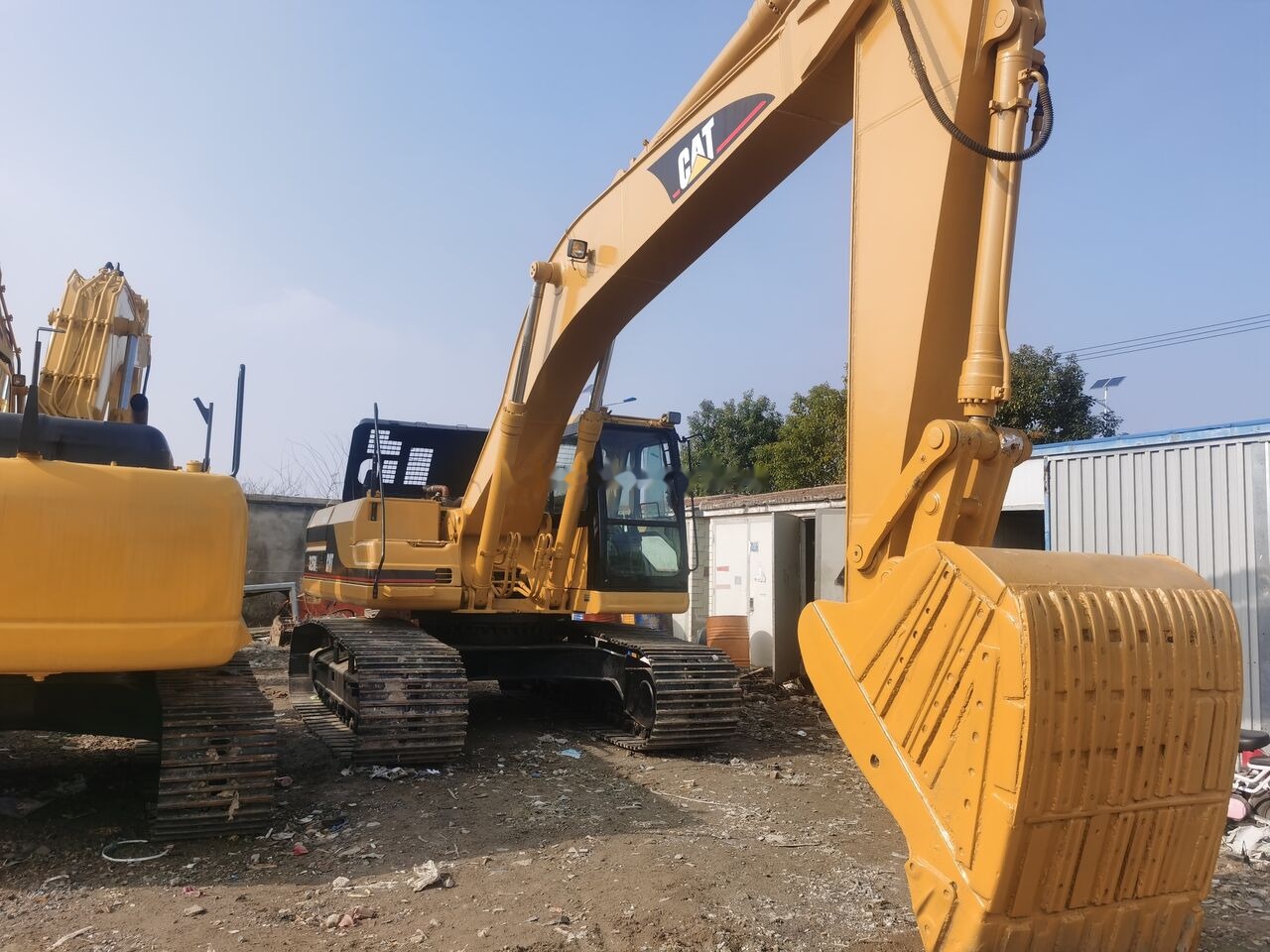 Caterpillar 325B - حفارات زحافة: صور 3 Caterpillar 325B - حفارات زحافة: صور 3