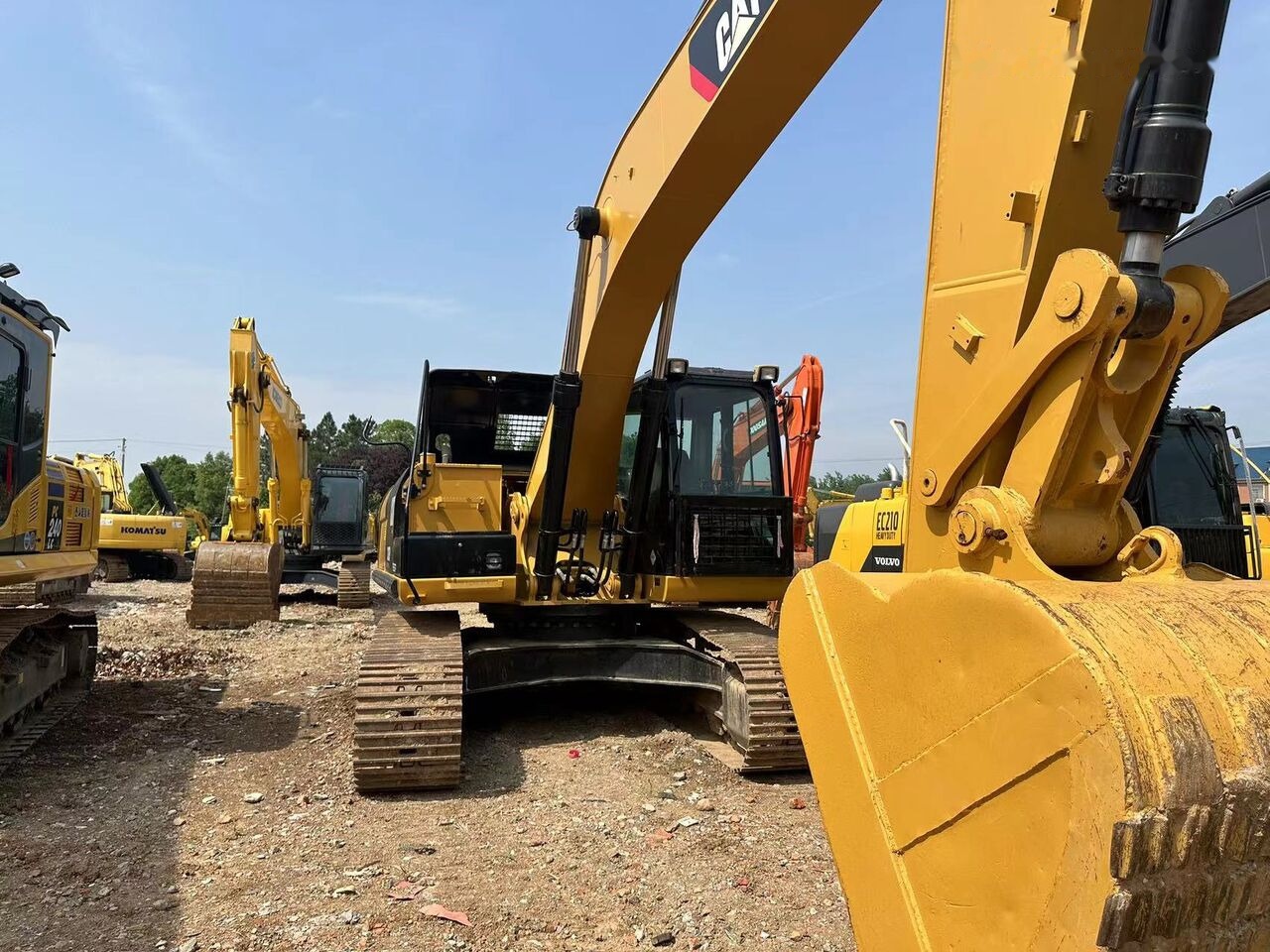 Caterpillar 326D - حفارات زحافة: صور 4 Caterpillar 326D - حفارات زحافة: صور 4