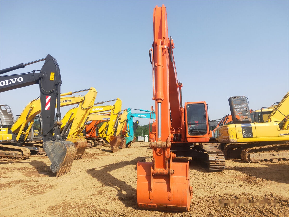 Doosan DH225 - حفارات زحافة: صور 3 Doosan DH225 - حفارات زحافة: صور 3