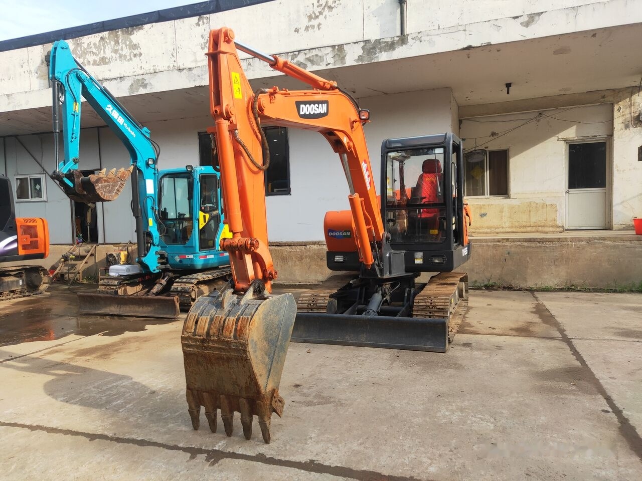 حفارة مصغرة Doosan DH55: صور 6