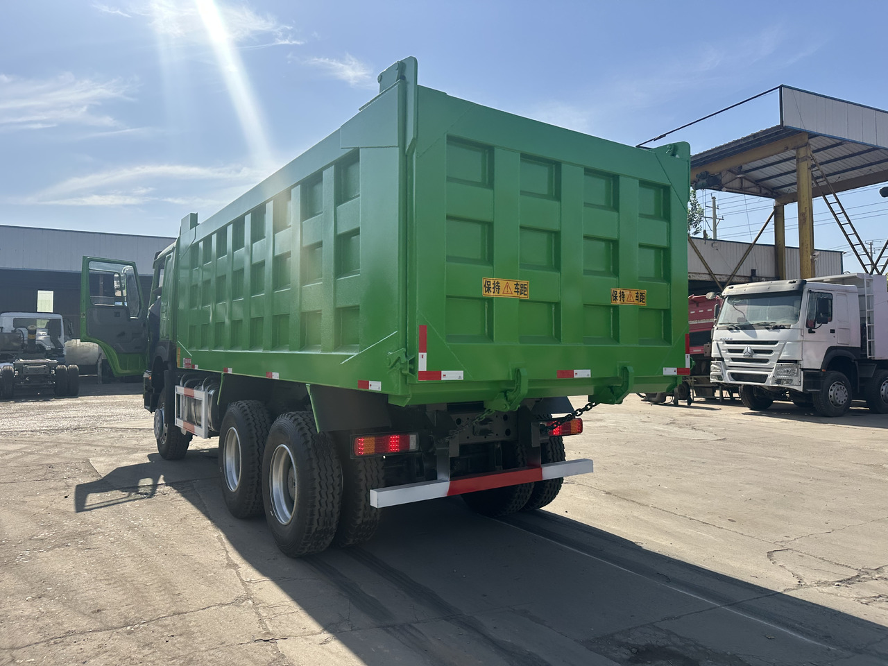 HOWO 371 6X4 - قلابات: صور 5 HOWO 371 6X4 - قلابات: صور 5