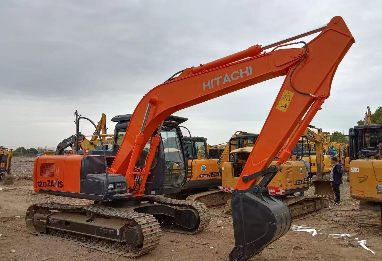 Hitachi ZX120 - حفارات زحافة: صور 2 Hitachi ZX120 - حفارات زحافة: صور 2