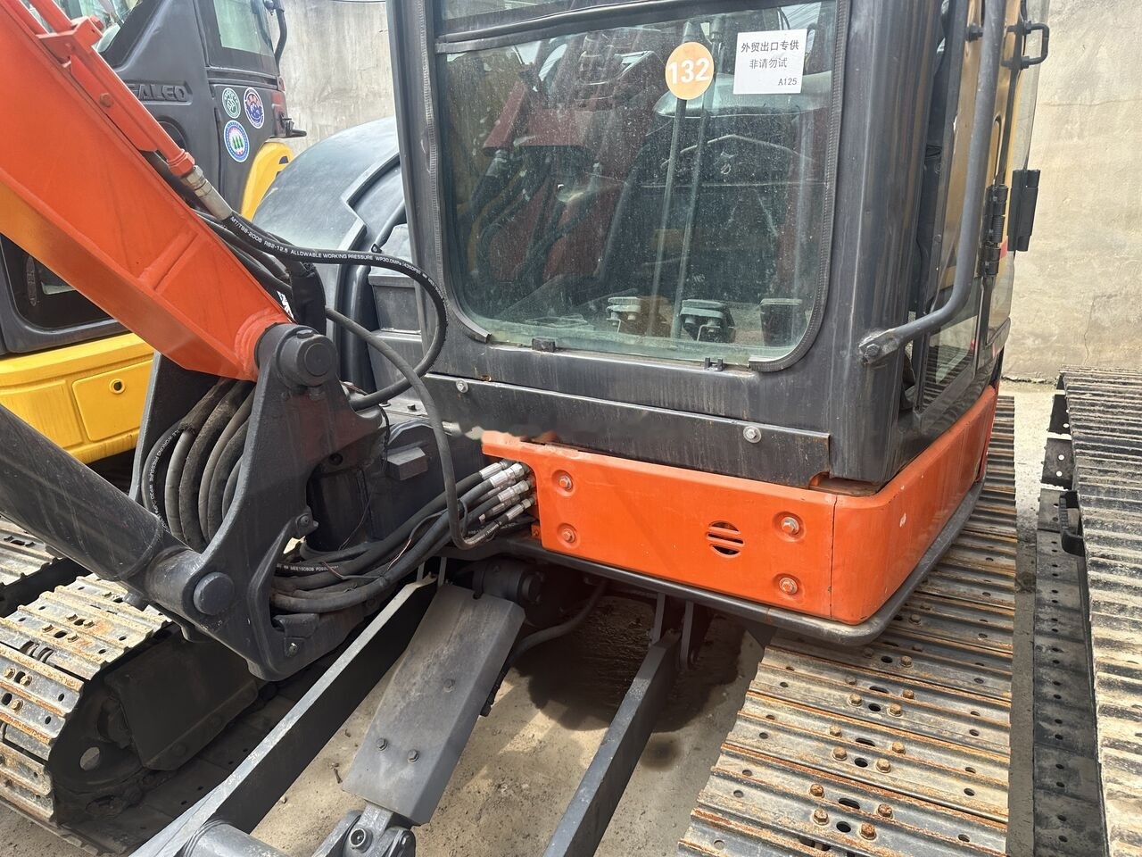 Hitachi ZX50U-2 - حفارة مصغرة: صور 5 Hitachi ZX50U-2 - حفارة مصغرة: صور 5