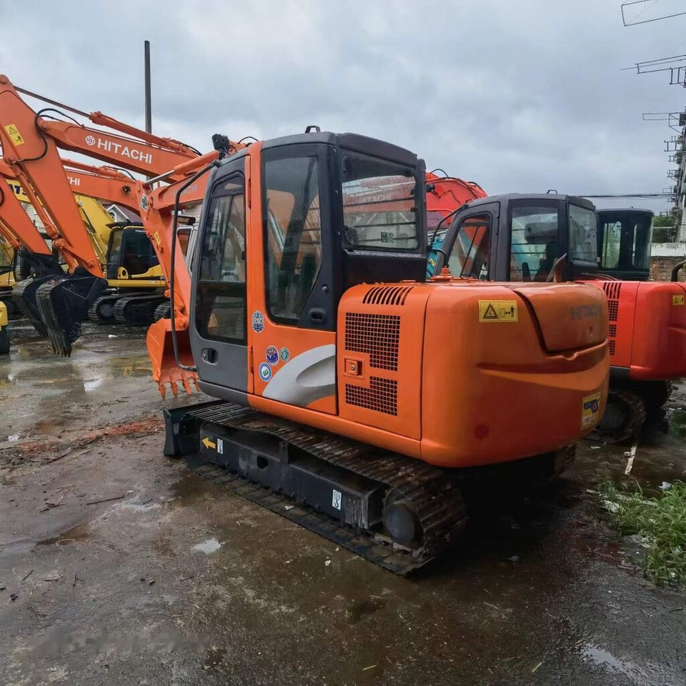 Hitachi ZX60 - حفارات زحافة: صور 2 Hitachi ZX60 - حفارات زحافة: صور 2