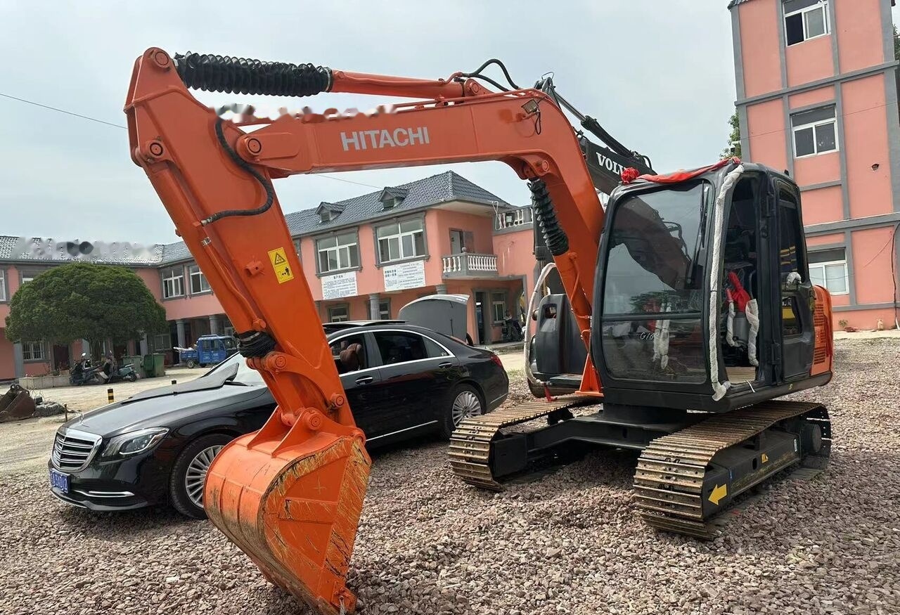 Hitachi ZX70 - حفارة مصغرة: صور 4 Hitachi ZX70 - حفارة مصغرة: صور 4