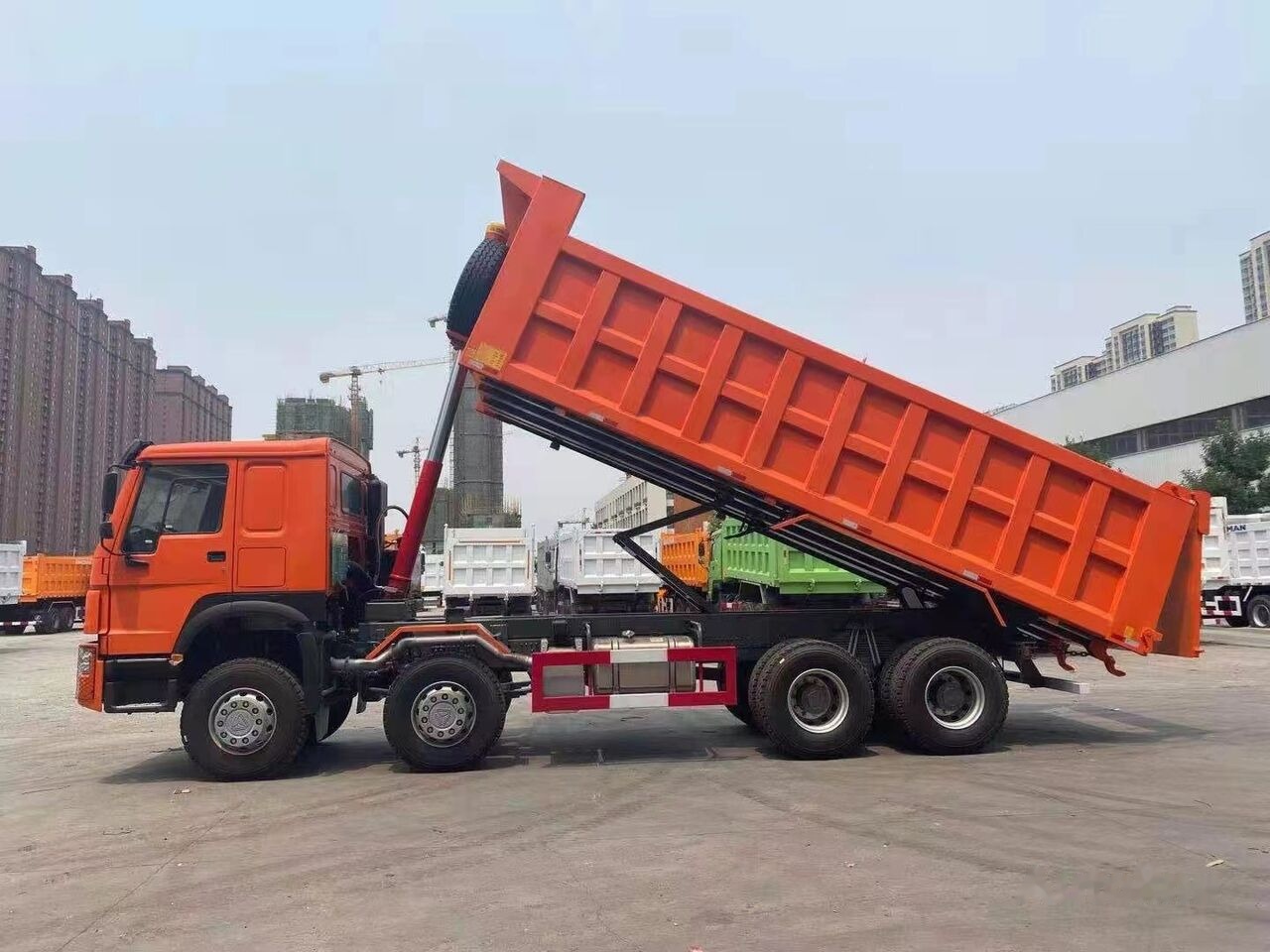 Howo 371 - قلابات: صور 1 Howo 371 - قلابات: صور 1