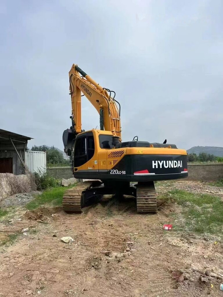 Hyundai 220LC-9 - حفارات زحافة: صور 2 Hyundai 220LC-9 - حفارات زحافة: صور 2
