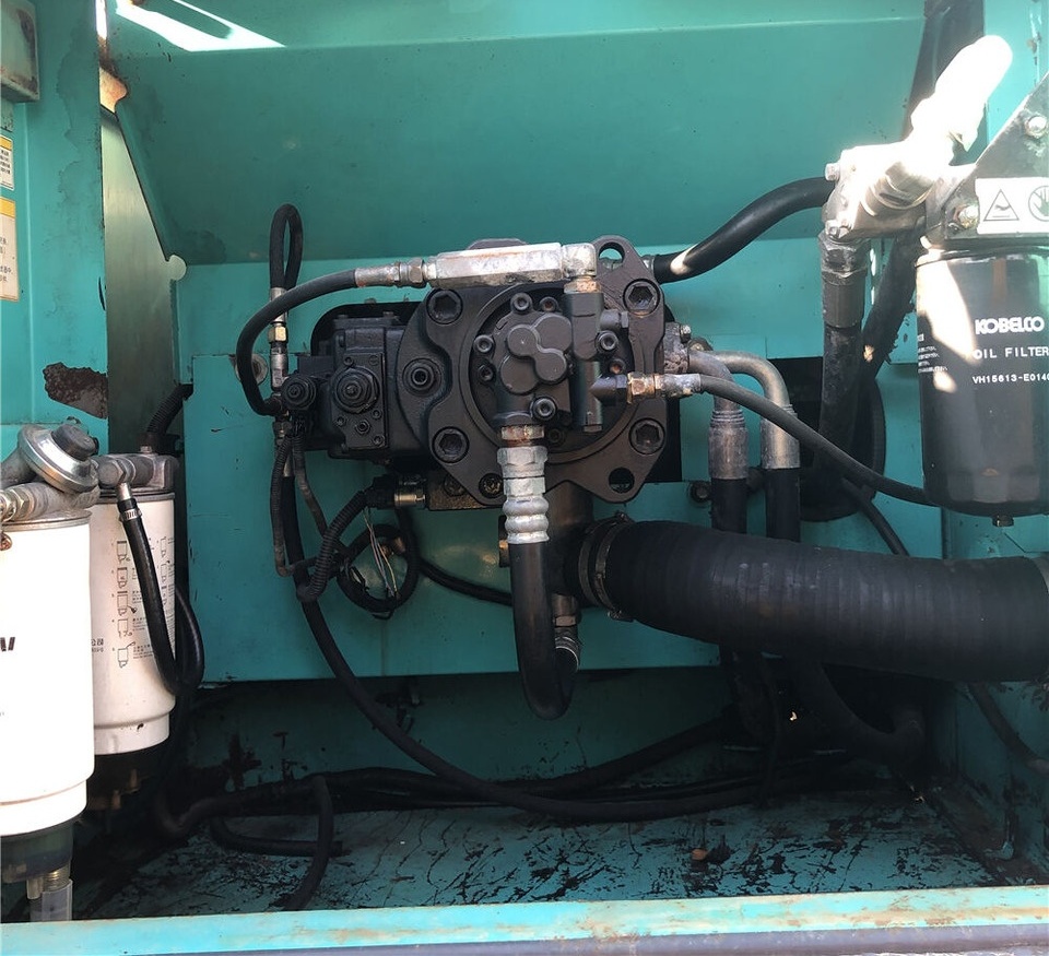 Kobelco SK350D-8 - حفارات زحافة: صور 1 Kobelco SK350D-8 - حفارات زحافة: صور 1