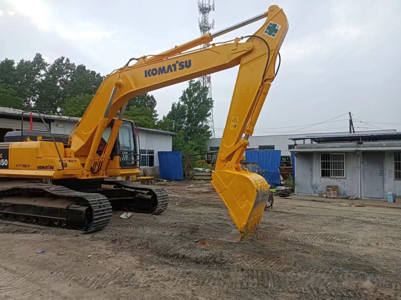 Komatsu PC350-7 - حفارات زحافة: صور 4 Komatsu PC350-7 - حفارات زحافة: صور 4