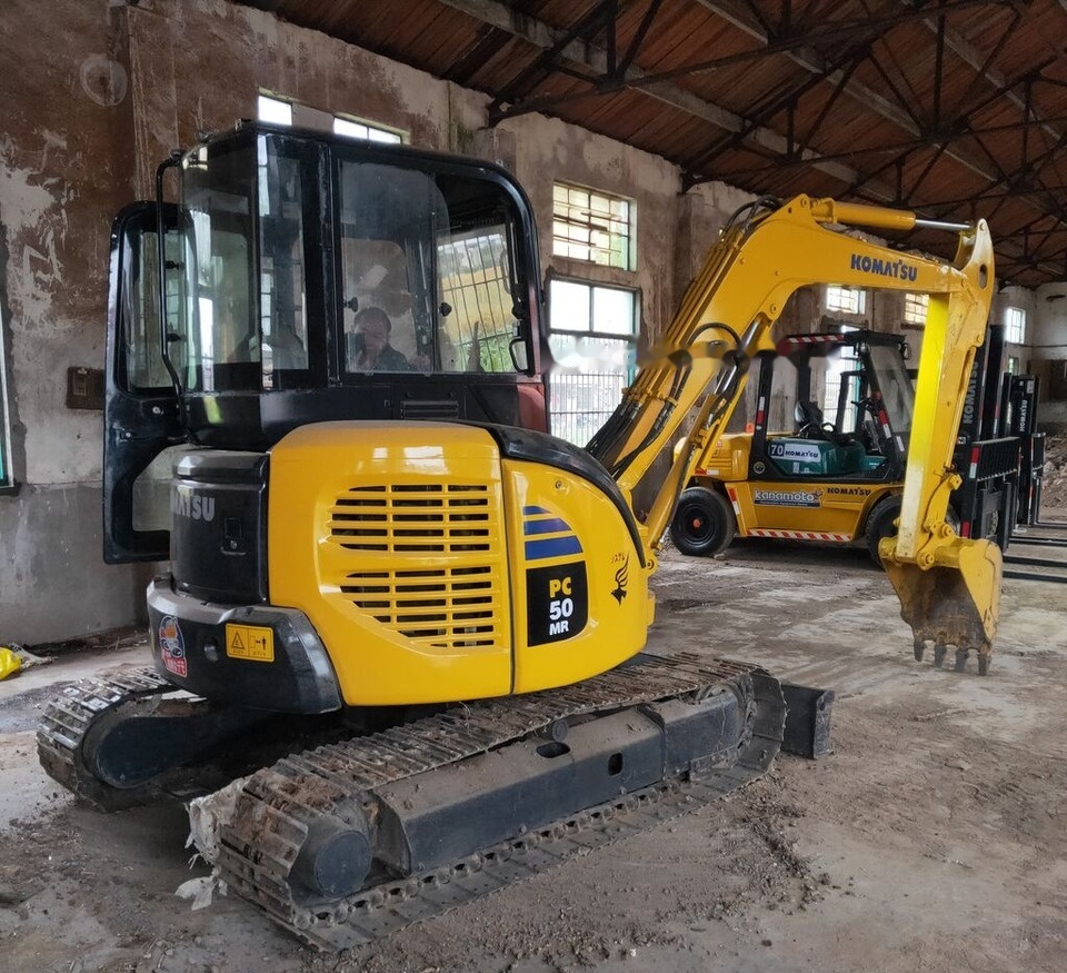 Komatsu PC50 - حفارة مصغرة: صور 3 Komatsu PC50 - حفارة مصغرة: صور 3