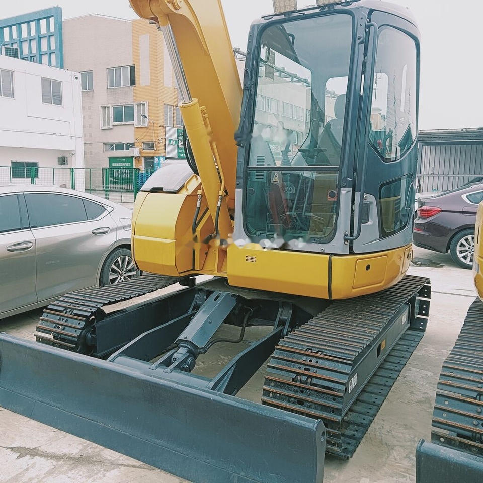 Komatsu PC78US-6 - حفارة مصغرة: صور 5 Komatsu PC78US-6 - حفارة مصغرة: صور 5