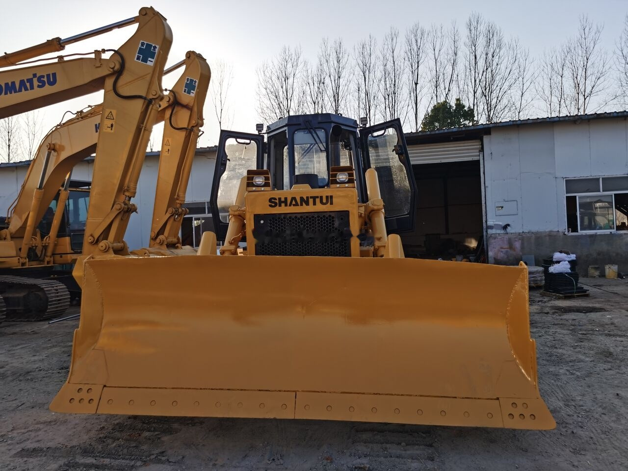 Shantui S16 - بلدوزر: صور 3 Shantui S16 - بلدوزر: صور 3