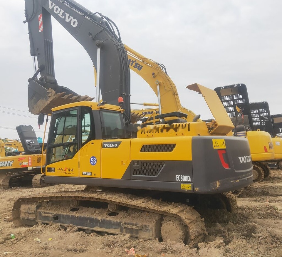 Volvo EC300 - حفارات زحافة: صور 2 Volvo EC300 - حفارات زحافة: صور 2