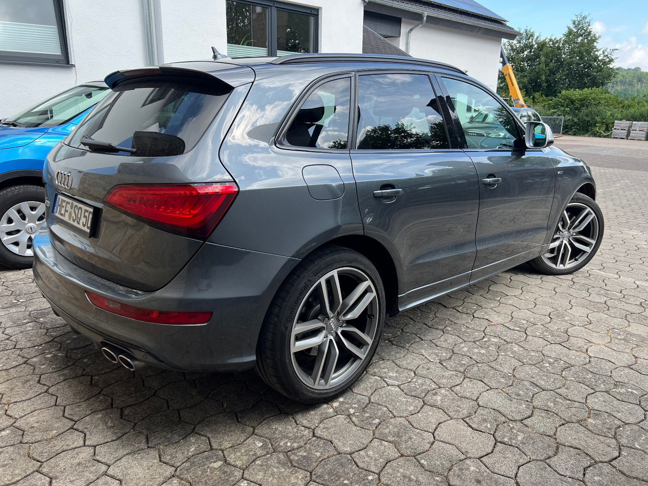 Audi SQ5 3.0 TDI quattro - سيارة دفع رباعي: صور 3 Audi SQ5 3.0 TDI quattro - سيارة دفع رباعي: صور 3