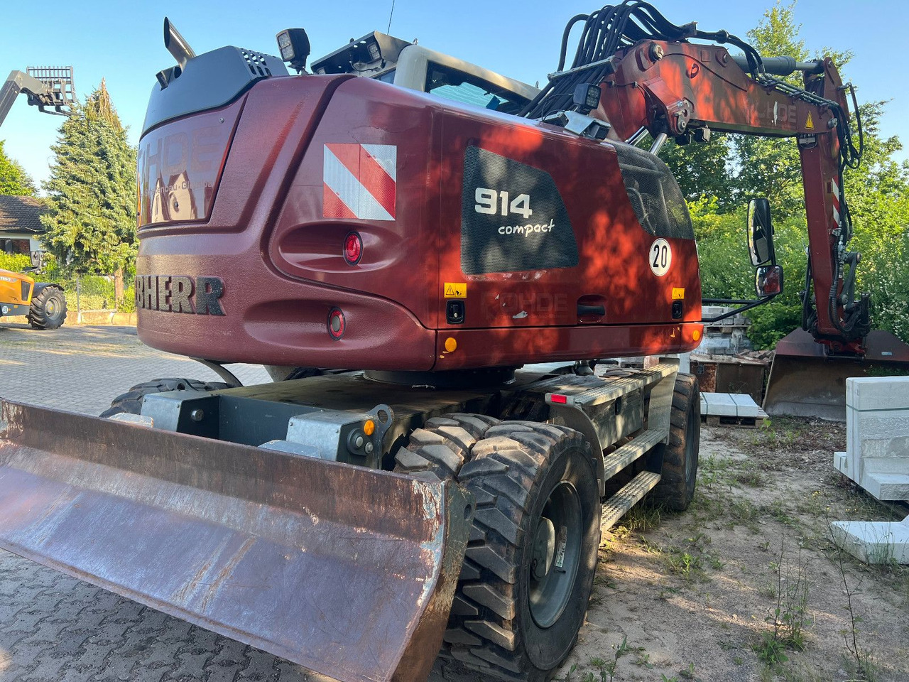 Liebherr A 914 Comp. Tilt Rotator OQ - حفارة على عجلات: صور 1 Liebherr A 914 Comp. Tilt Rotator OQ - حفارة على عجلات: صور 1