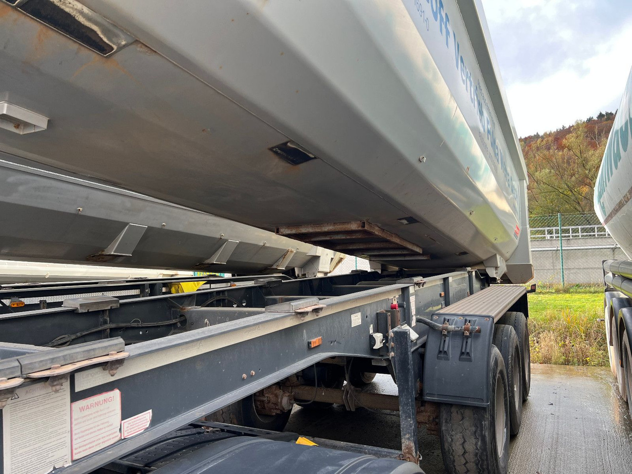 Mercedes-Benz 1843 2x vorhanden - شاحنة جرار: صور 2 Mercedes-Benz 1843 2x vorhanden - شاحنة جرار: صور 2