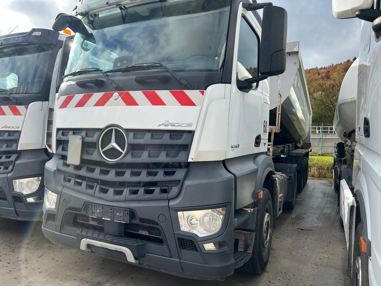 Mercedes-Benz 1843 2x vorhanden - شاحنة جرار: صور 1 Mercedes-Benz 1843 2x vorhanden - شاحنة جرار: صور 1