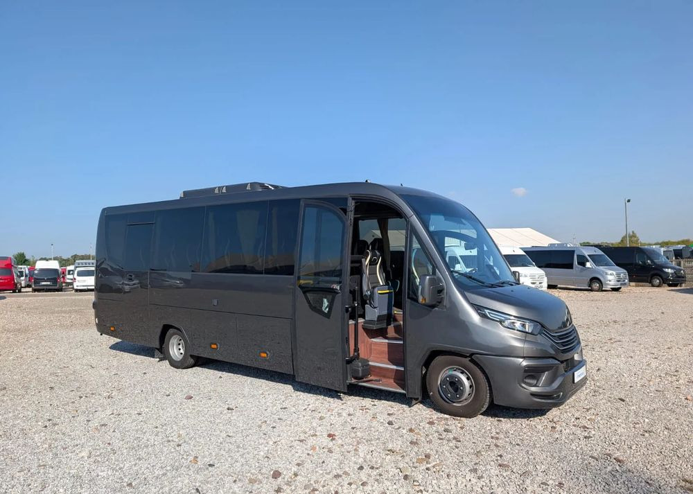 Iveco Daily 70C21 - حافلة صغيرة, ميكروباص: صور 2 Iveco Daily 70C21 - حافلة صغيرة, ميكروباص: صور 2