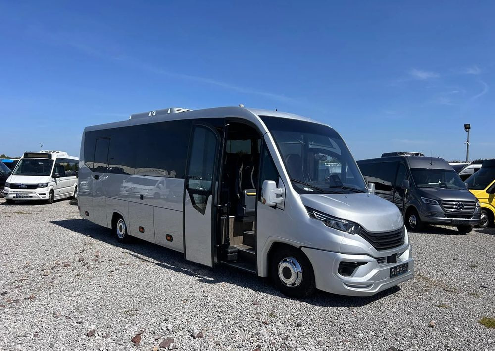 Iveco Daily - حافلة صغيرة, ميكروباص: صور 2 Iveco Daily - حافلة صغيرة, ميكروباص: صور 2