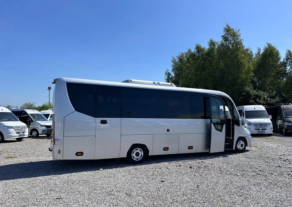 Iveco Daily - حافلة صغيرة, ميكروباص: صور 4 Iveco Daily - حافلة صغيرة, ميكروباص: صور 4