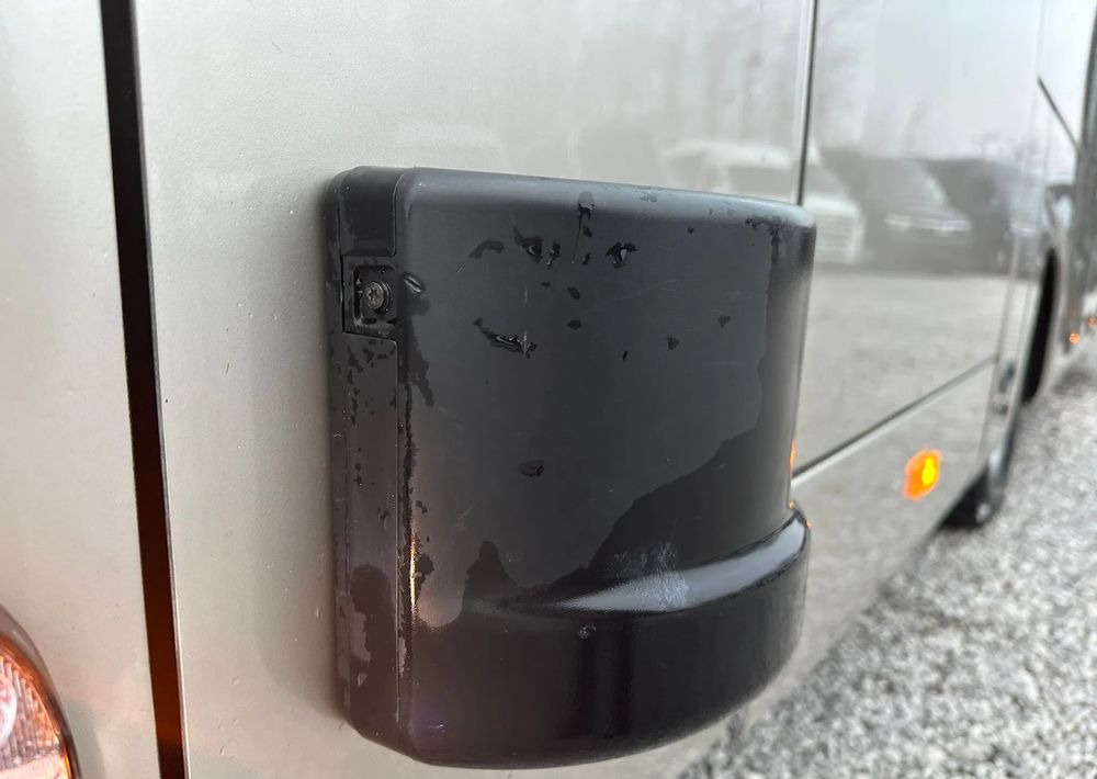 Iveco Daily - حافلة صغيرة, ميكروباص: صور 4 Iveco Daily - حافلة صغيرة, ميكروباص: صور 4