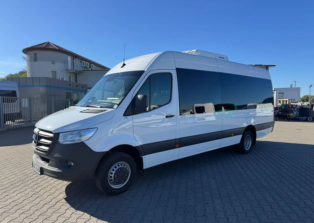 Mercedes-Benz Sprinter 517 إيجار Mercedes-Benz Sprinter 517: صور 9 Mercedes-Benz Sprinter 517 إيجار Mercedes-Benz Sprinter 517: صور 9