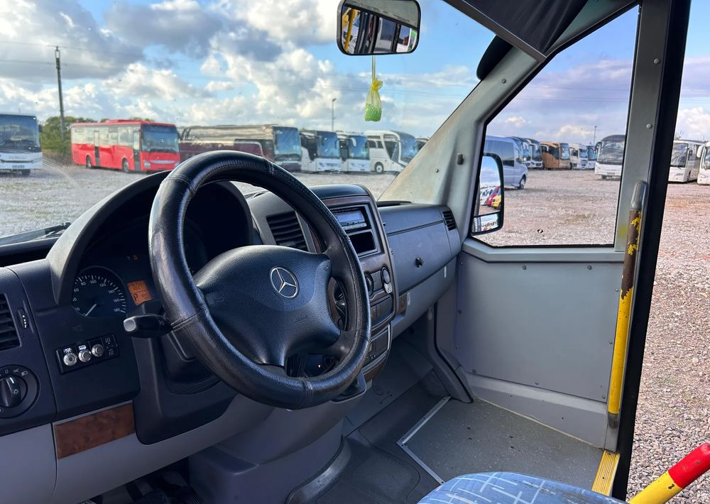 Mercedes-Benz Sprinter 519 CITY إيجار Mercedes-Benz Sprinter 519 CITY: صور 15 Mercedes-Benz Sprinter 519 CITY إيجار Mercedes-Benz Sprinter 519 CITY: صور 15