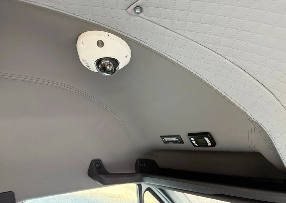 جديد النقل الحضري Mercedes-Benz Sprinter 519: صور 15
