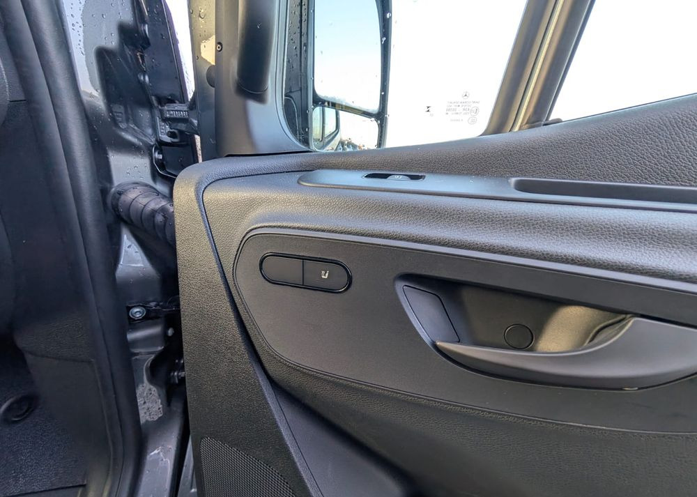 Mercedes-Benz Spritner 319 إيجار Mercedes-Benz Spritner 319: صور 19