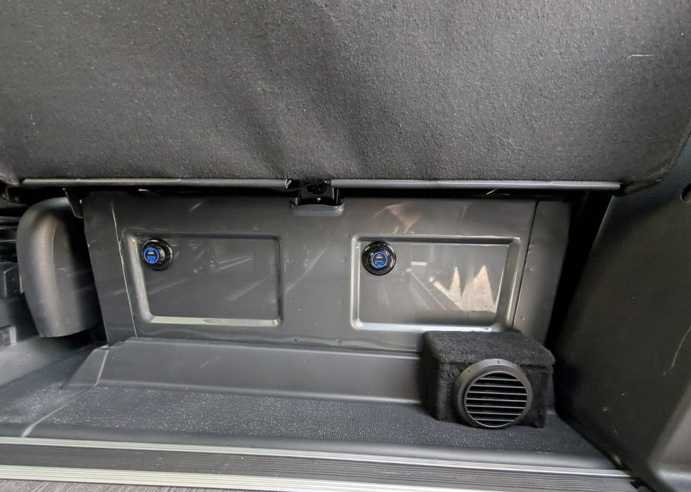 Mercedes-Benz Spritner 319 إيجار Mercedes-Benz Spritner 319: صور 25