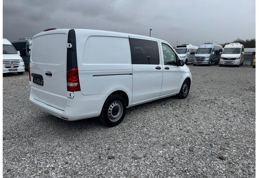 Mercedes-Benz Vito - الشاحنات الصغيرة كابينة مزدوجة: صور 5 Mercedes-Benz Vito - الشاحنات الصغيرة كابينة مزدوجة: صور 5