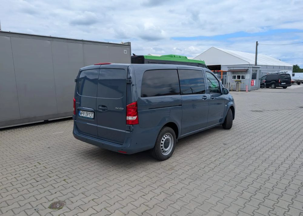 Mercedes-Benz Vito - الشاحنات الصغيرة كابينة مزدوجة: صور 4 Mercedes-Benz Vito - الشاحنات الصغيرة كابينة مزدوجة: صور 4