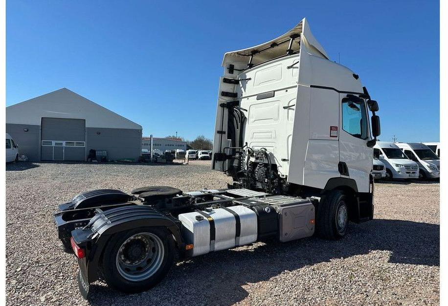 Renault T440 - شاحنة جرار: صور 4 Renault T440 - شاحنة جرار: صور 4