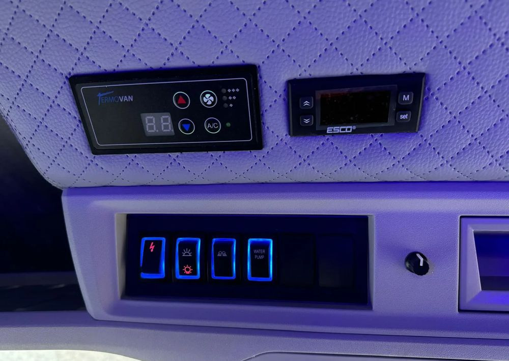 جديد حافلة صغيرة, ميكروباص Volkswagen Crafter: صور 15