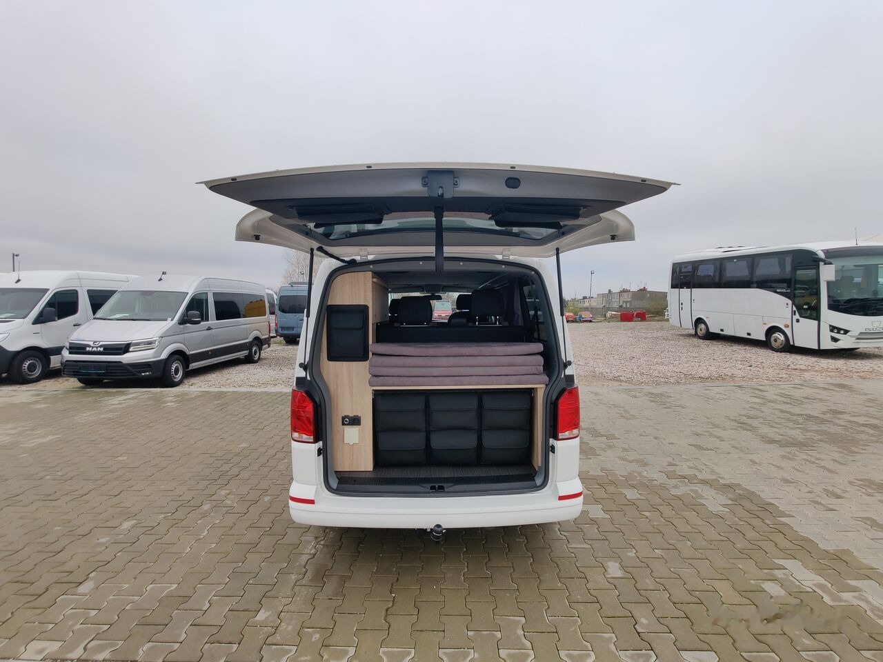 Volkswagen T6.1 MERCUS CAMPER CALIFORNIA - كرفان فان: صور 5 Volkswagen T6.1 MERCUS CAMPER CALIFORNIA - كرفان فان: صور 5