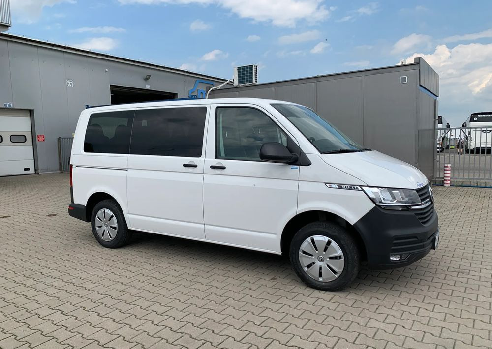 Volkswagen Transporter - سيارة: صور 3 Volkswagen Transporter - سيارة: صور 3